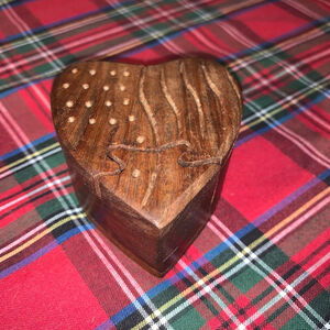 Unbranded Brown Wooden Heart Puzzle Box with heart pendant inside
